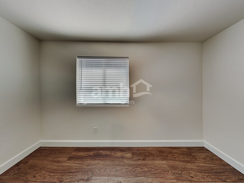 Building Photo - 5066 W White Ash Ct