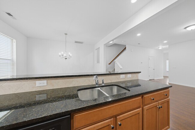 Building Photo - 410 Leighann Ridge Ln