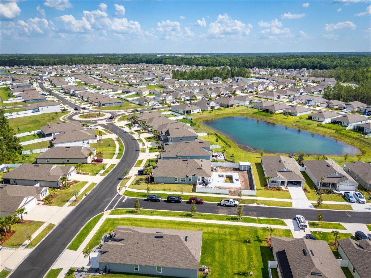 Building Photo - 2941 Oak Stream Dr