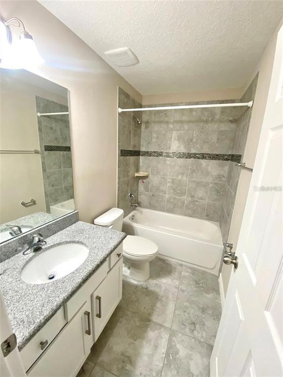 Building Photo - 10007 Leyburn Ct
