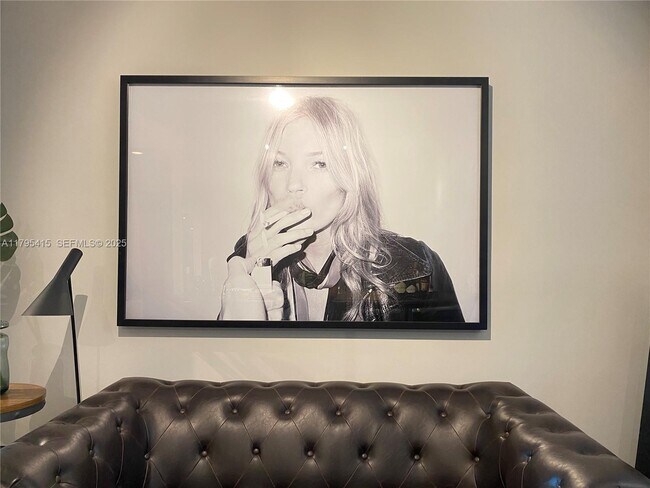 Building Photo - 888 Biscayne Blvd