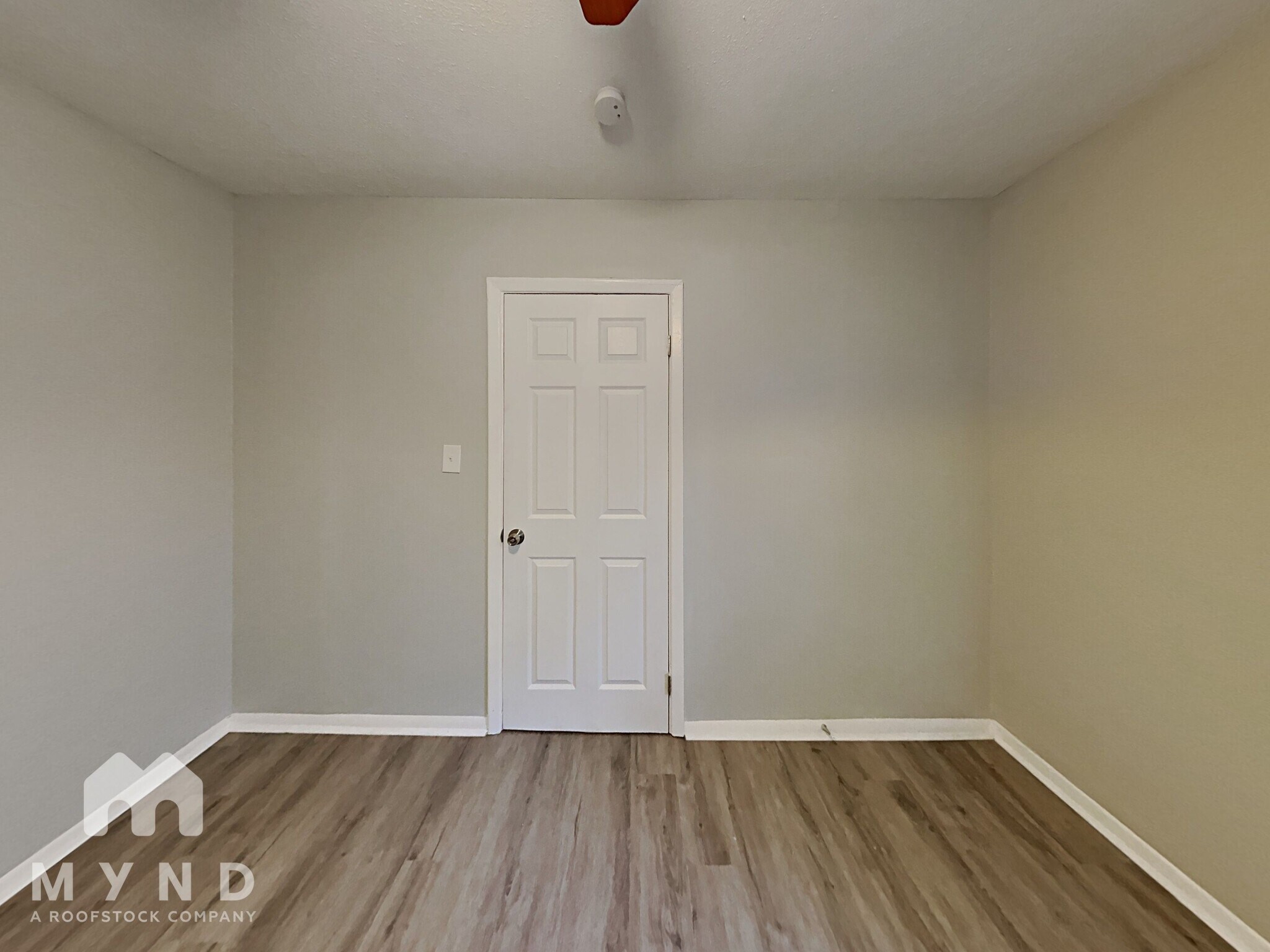 Building Photo - 5575 Oglesby Rd