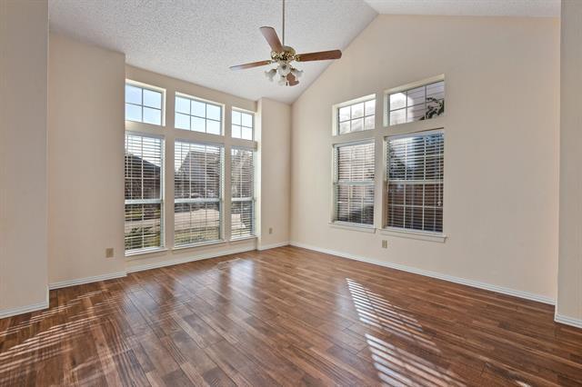 Building Photo - 3325 Windchase Dr