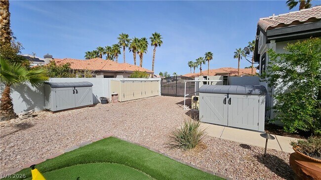 Building Photo - 2101 Grand Island Ct