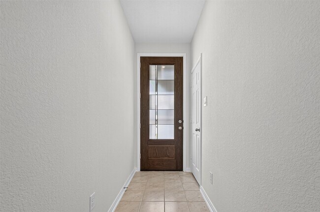Building Photo - 7515 Sunlit Hbr Dr