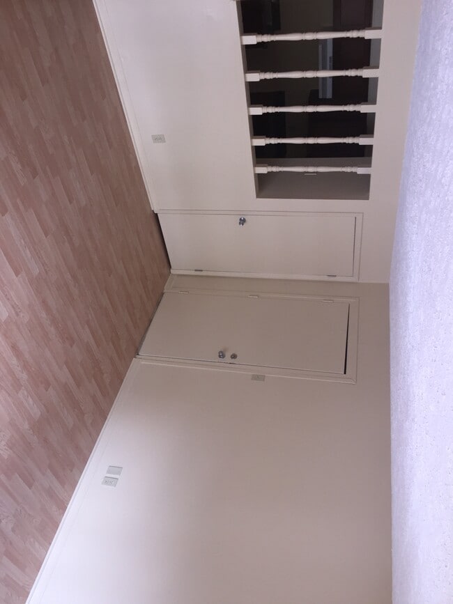 Building Photo - Robinwood Apartments