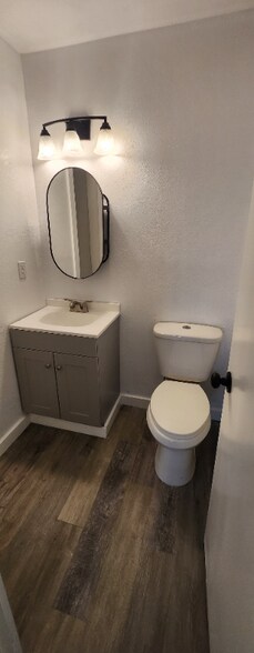 Building Photo - 33 Pony Express Dr