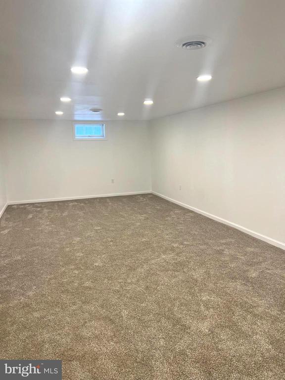 Building Photo - 1407 Gordon Dr