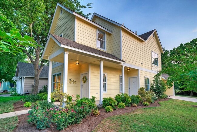 Building Photo - 301 Windridge Village Cove
