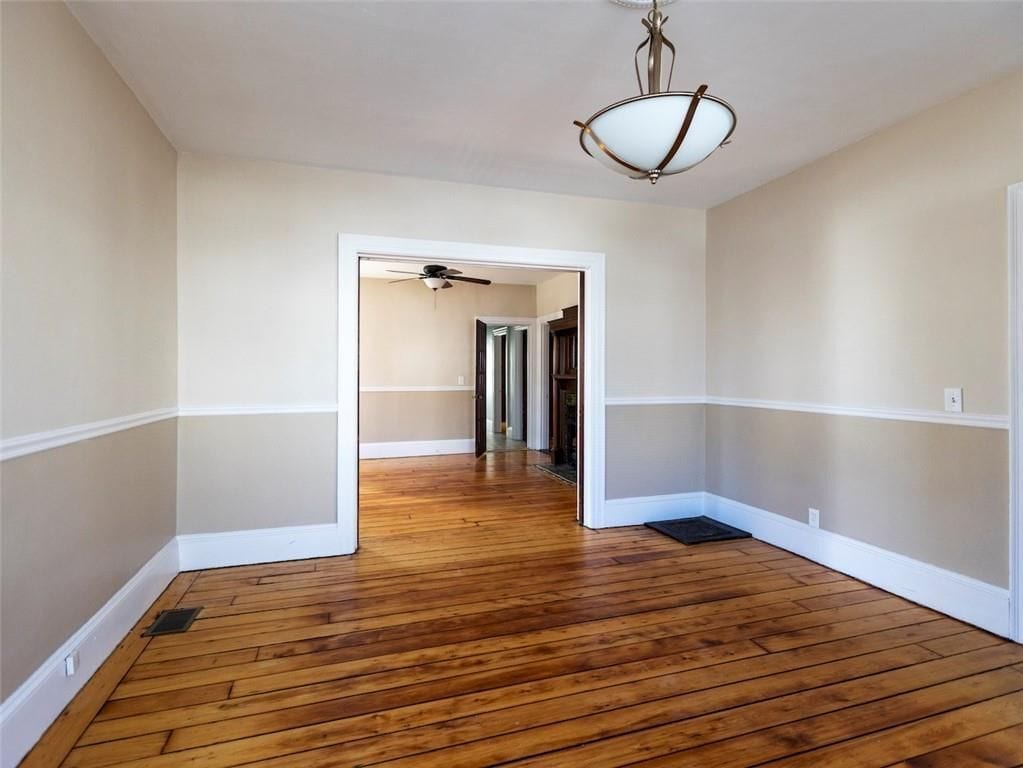 Building Photo - 18 Meader St