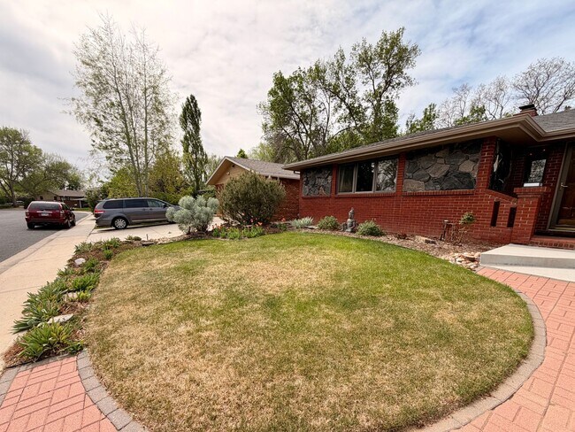 Building Photo - Fully Furnished Rockmont Heights Home with Sunroom, Multiple Fireplaces & Private Yard