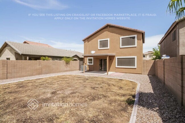 Building Photo - 42575 W Sunland Dr
