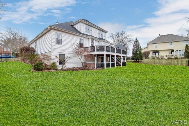 Building Photo - 1611 11th Fairway Dr