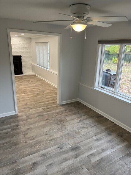 Building Photo - 1225 Stony Point Rd