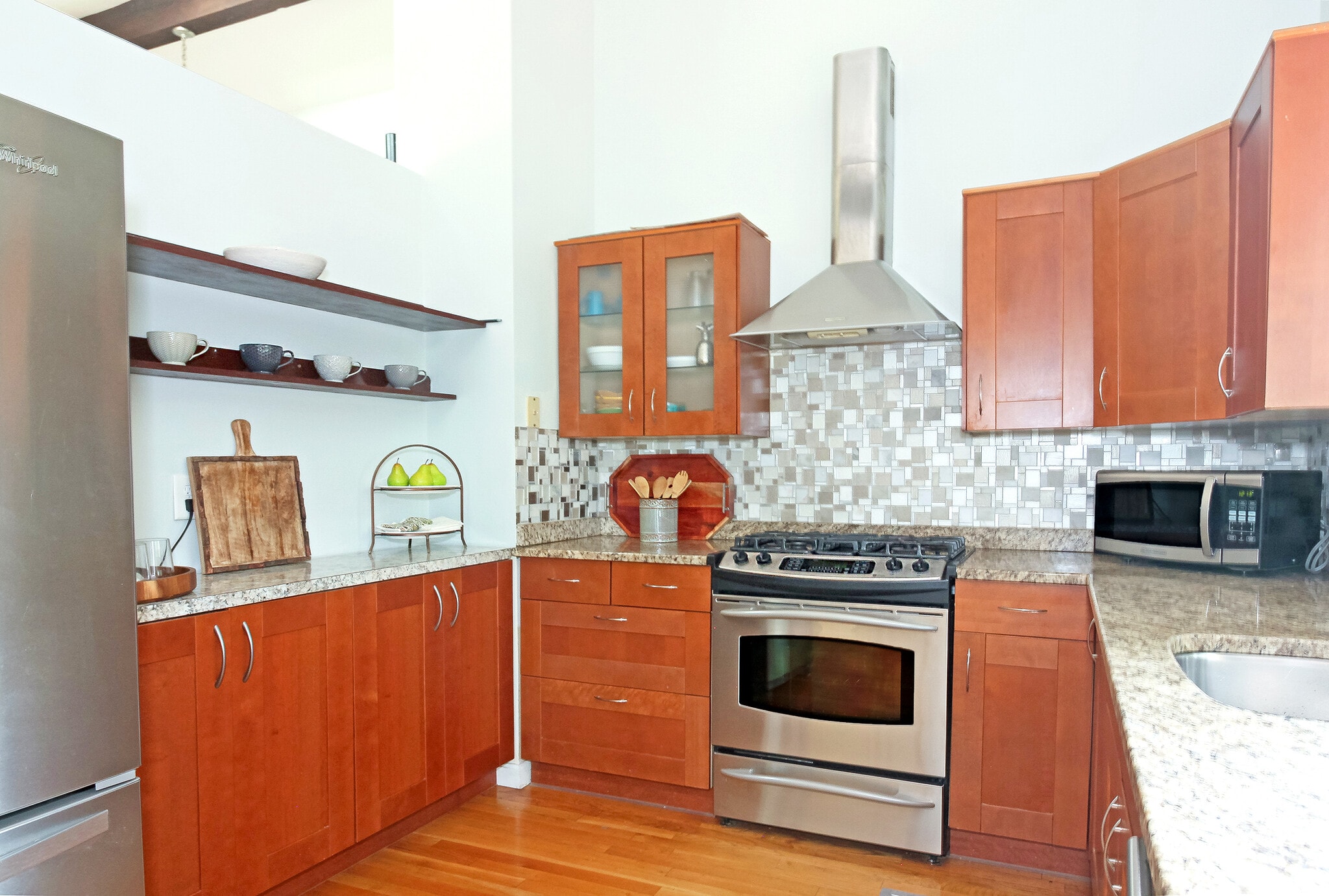 Kitchen - 88 Saint Mary St