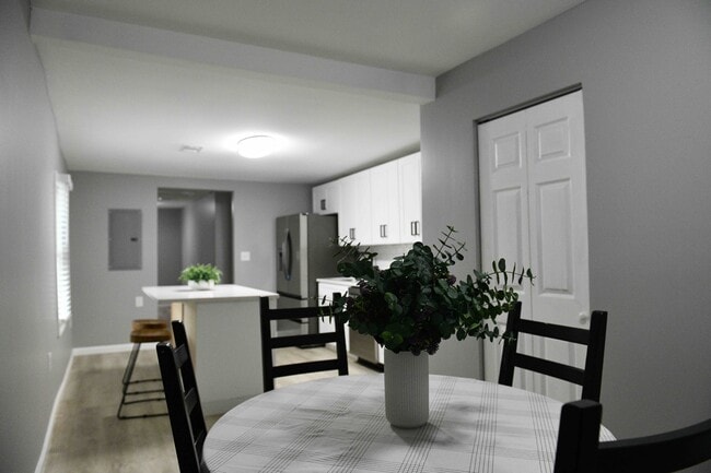 Building Photo - 1320 GA-154