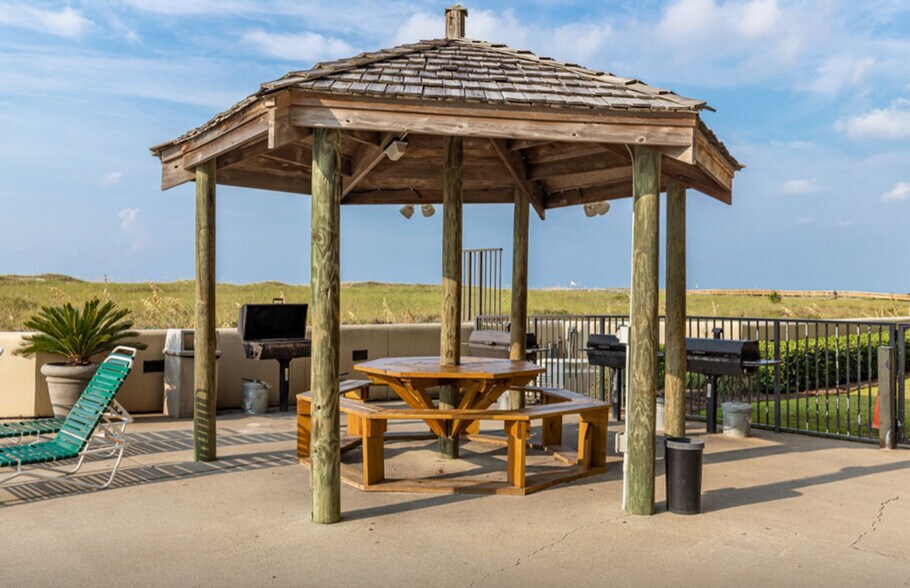Building Photo - 26802 Perdido Beach Blvd