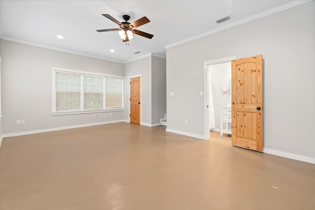 Building Photo - Charming Cottage-Style Home in the Heart of Fairhope, Alabama