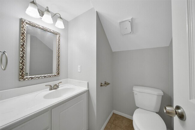 Building Photo - 9 W Lance Leaf Rd