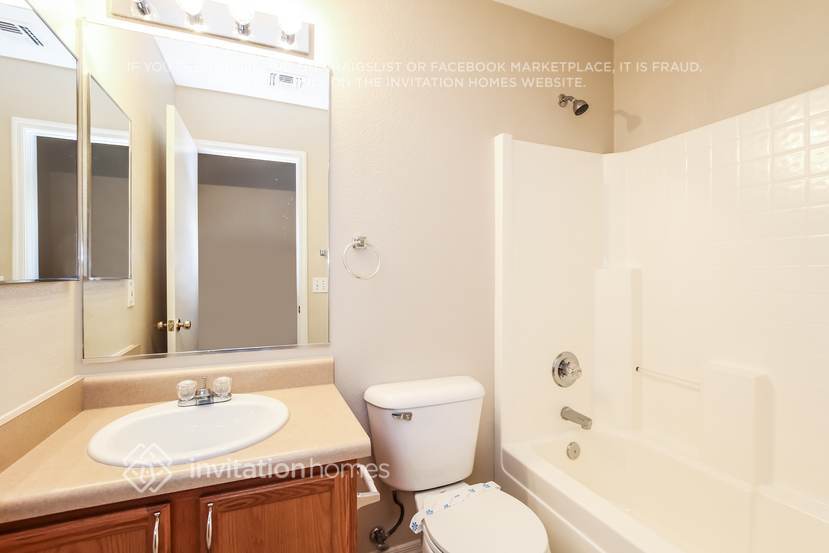 Building Photo - 14548 N 157th Cir