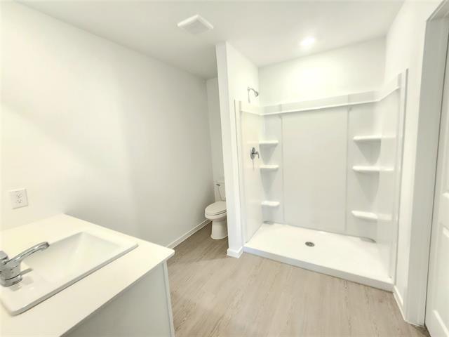 Building Photo - 2260 Neyland Dr