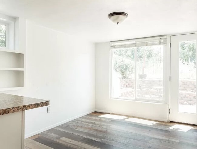 Building Photo - 771 W 200 N