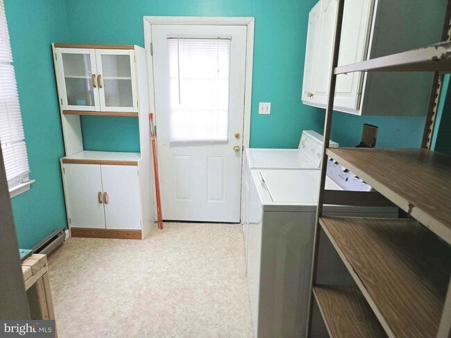 Building Photo - 6049 Parkers Creek Dr