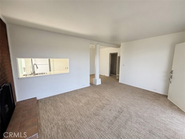 Building Photo - 264 Dolphin Way