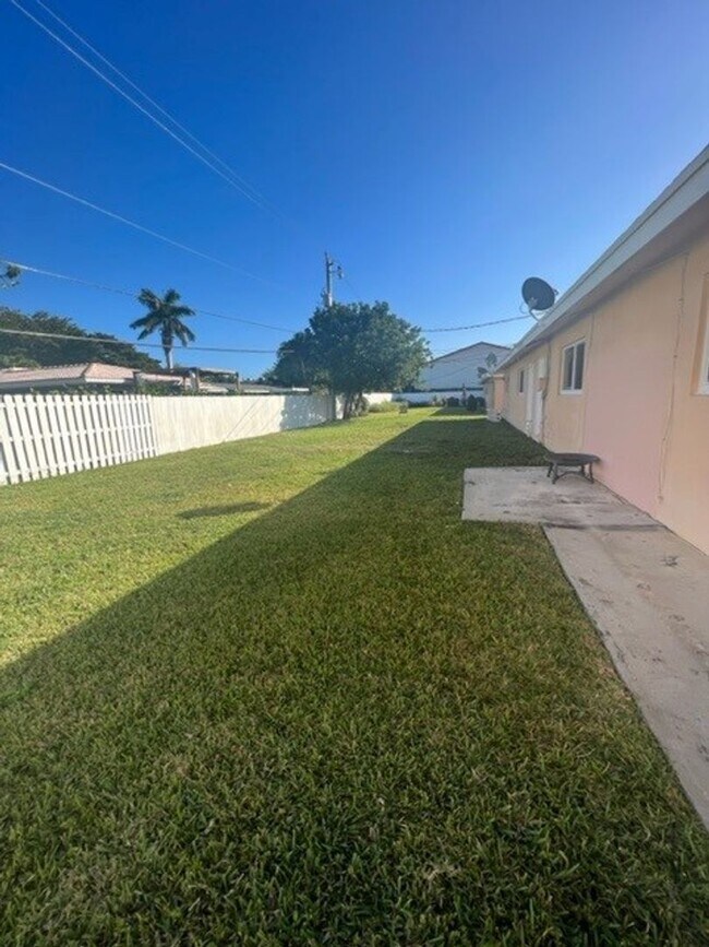 Interior Photo - Lighthouse Point Apartments LLC