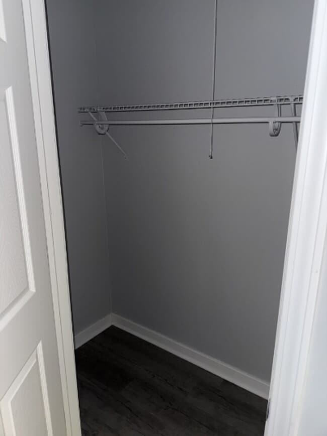 Building Photo - 940 Jefferson Ave