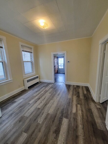 Building Photo - 333 Kirkland Pl