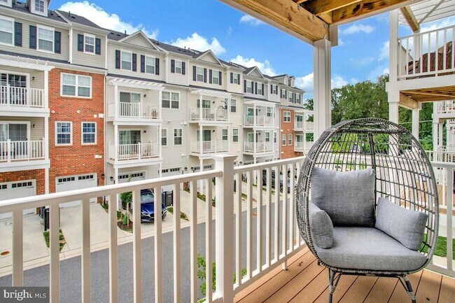 Building Photo - 4515 Reaney Ln