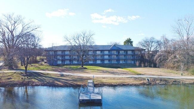 Building Photo - Lakeside Studio Apartments