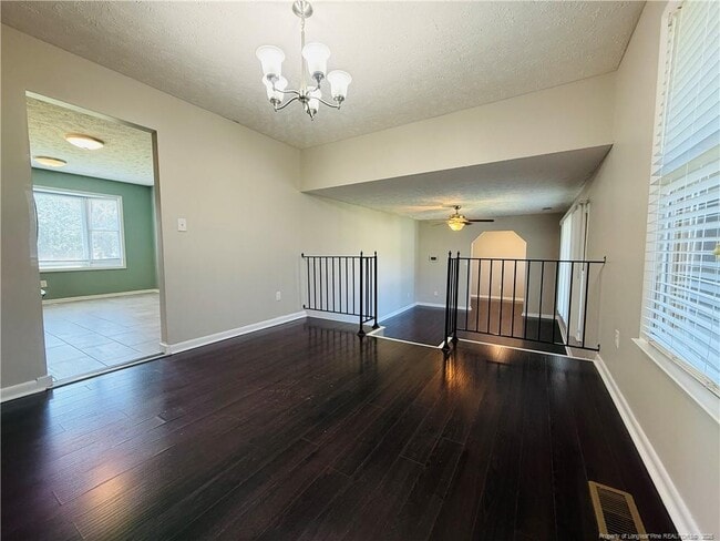 Building Photo - 1009 Marracco Ct