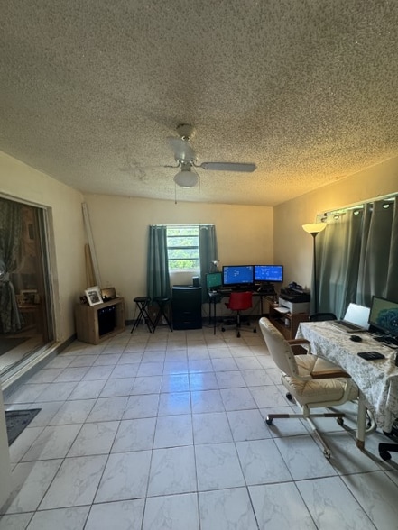 Building Photo - 18750 Lenair Dr