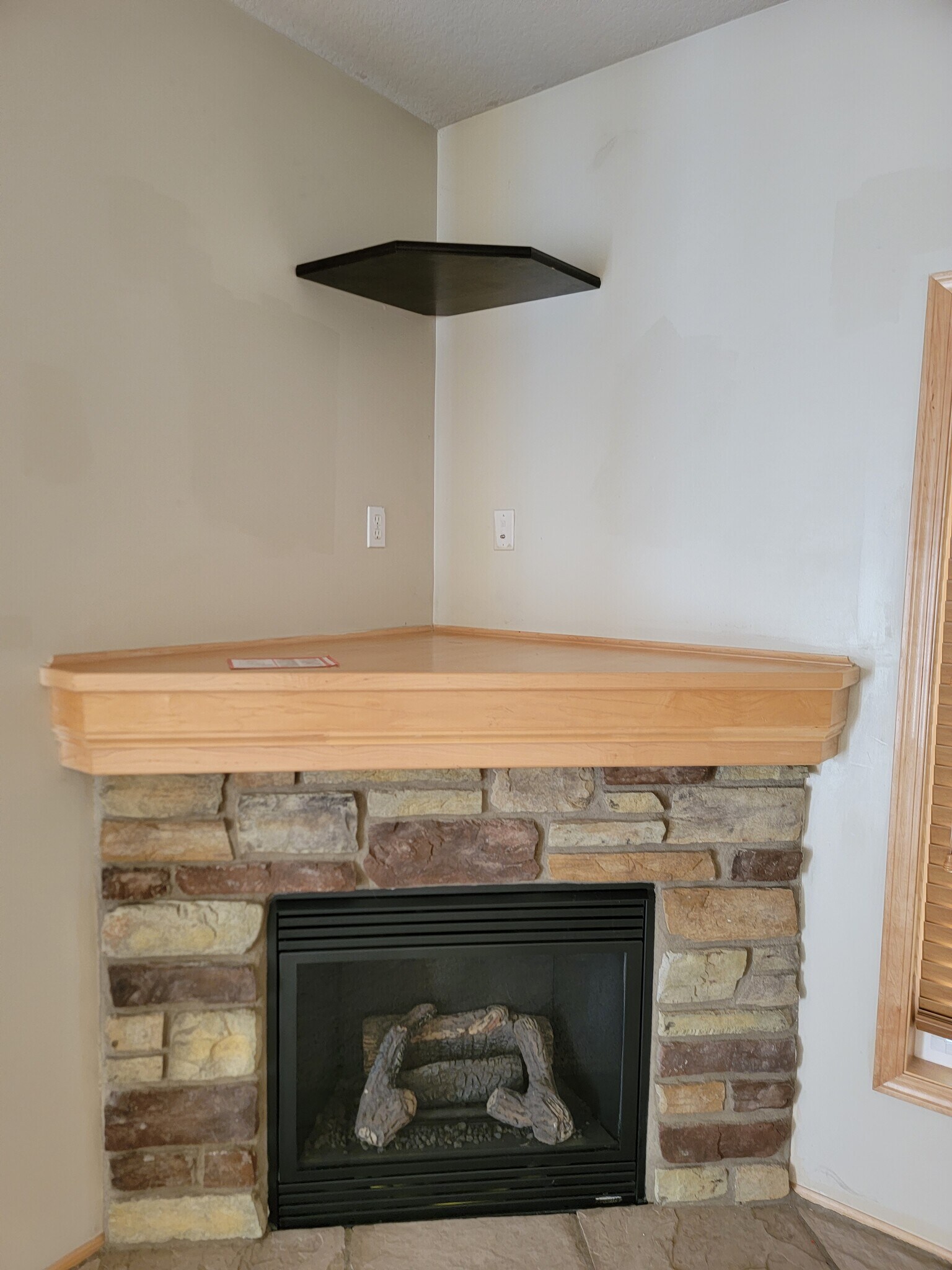 Building Photo - 2900 SE Glenstone Dr