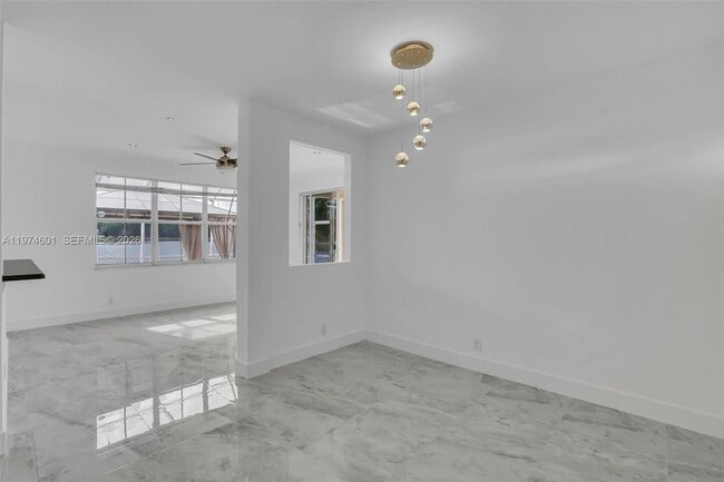 Building Photo - 659 Vista Meadows Dr