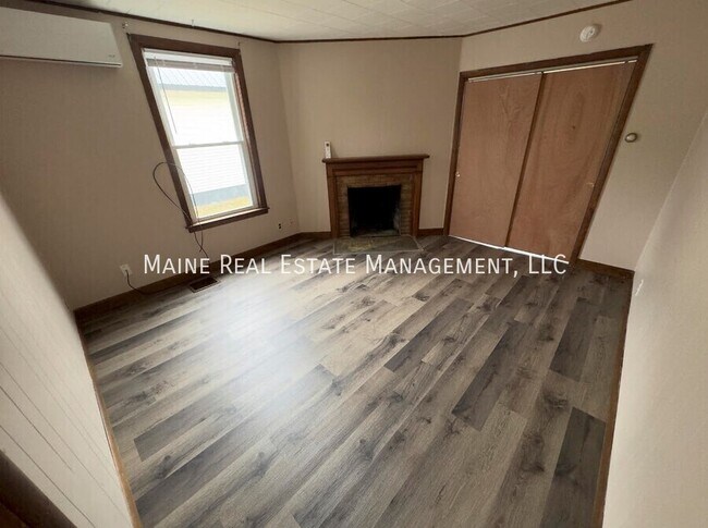 Building Photo - 73 Main Rd