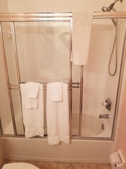 Building Photo - 9835 Perfect Dr