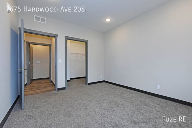 Building Photo - 7675 Hardwood Ave S