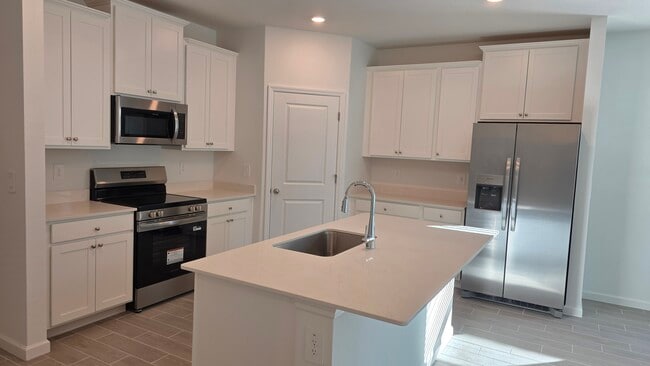 Building Photo - 8954 SW 69th Ter