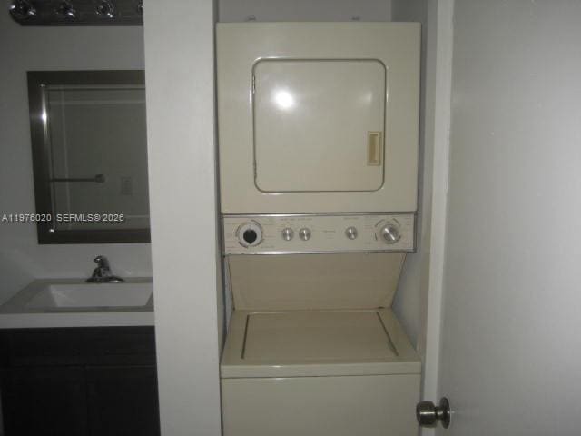 Building Photo - 8305 SW 152nd Ave