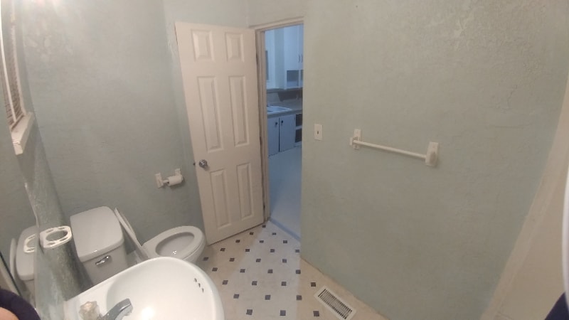 Building Photo - 2903 Pingree Ave E