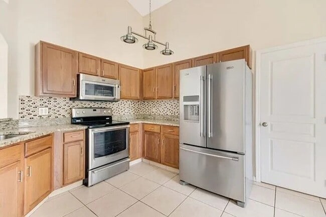 Building Photo - 3120 Stern Ct