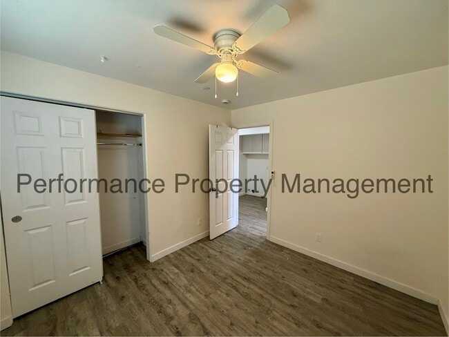 Building Photo - 703 Decatur St