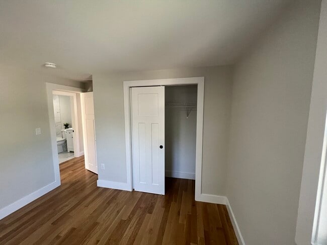 Building Photo - 40 Genetti Cir