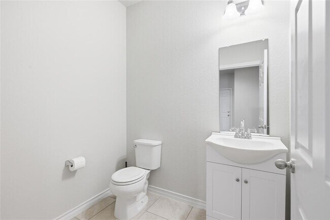 Building Photo - 6764 Catania Loop