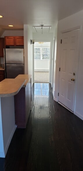 Entrance - 163 Learn Rd