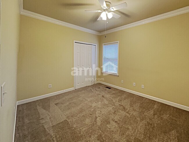 Building Photo - 2062 Keene Cir