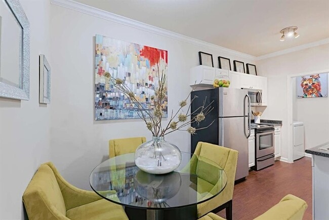 Building Photo - 10505 S I-35 Frontage Rd